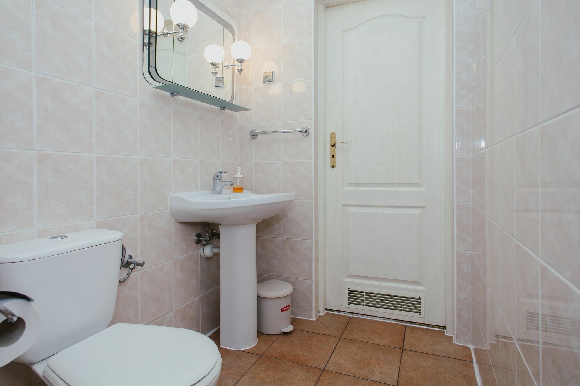 Lucka Rooms Варшава Екстер'єр фото